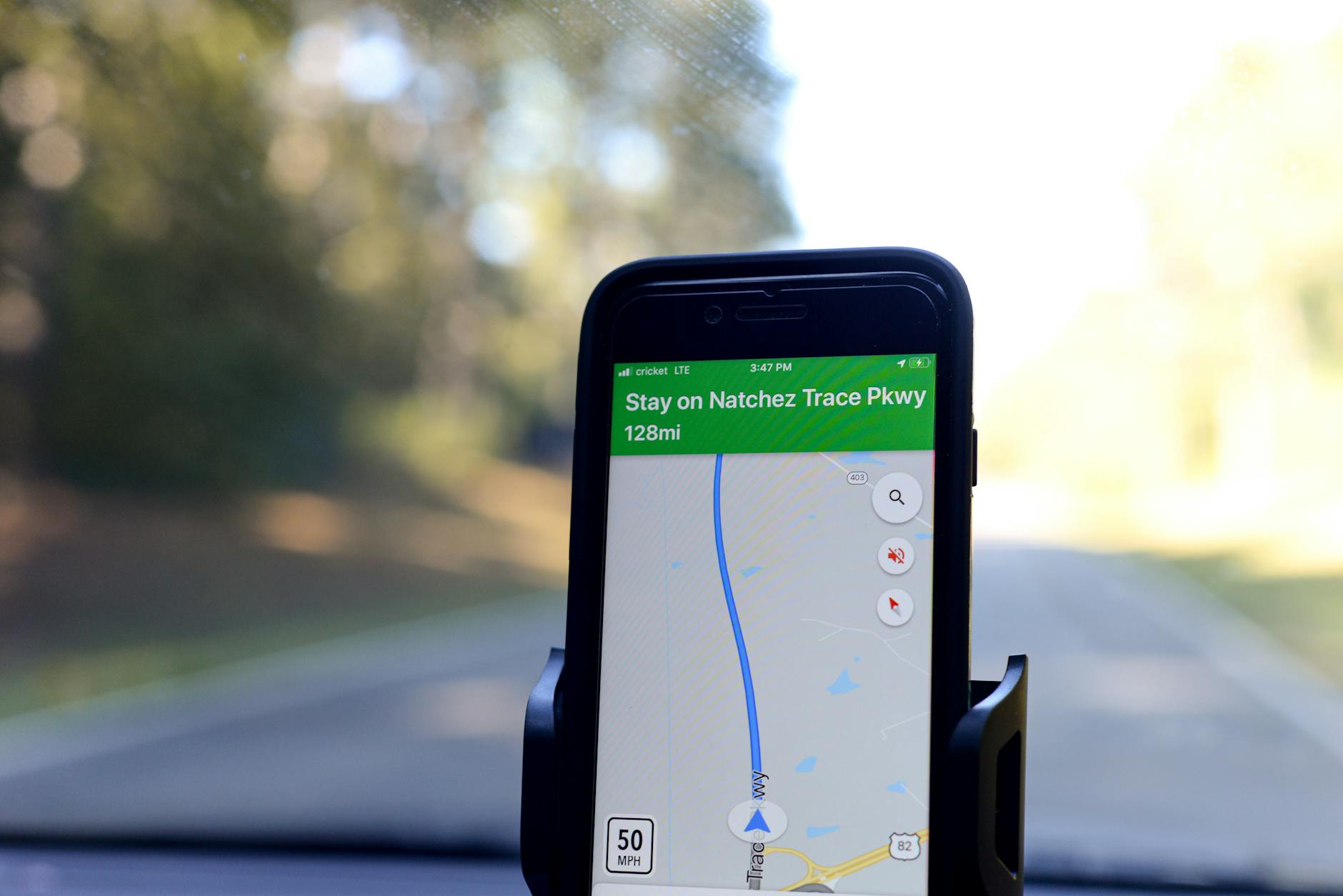 Hidden Tracking Devices for Cars: Professional Fleet Solutions