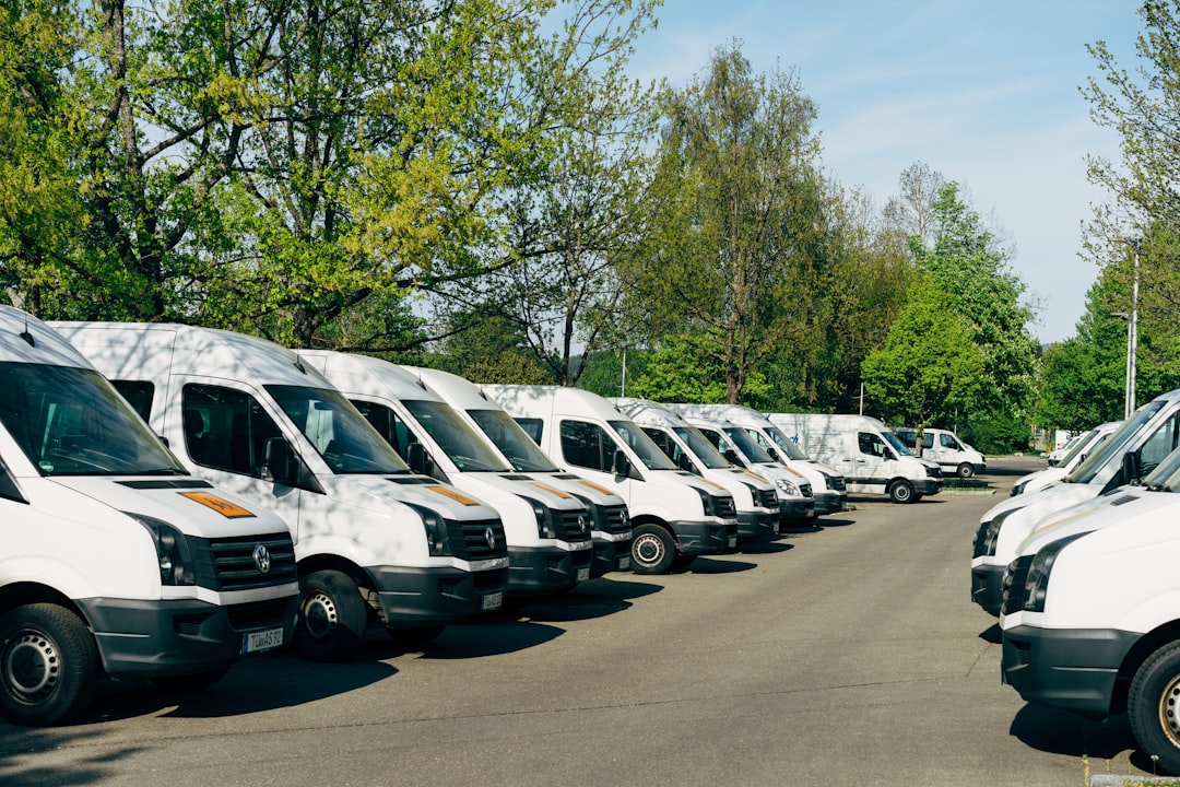 Reduce Fleet Costs by 25% with Smart GPS Tracking Solutions